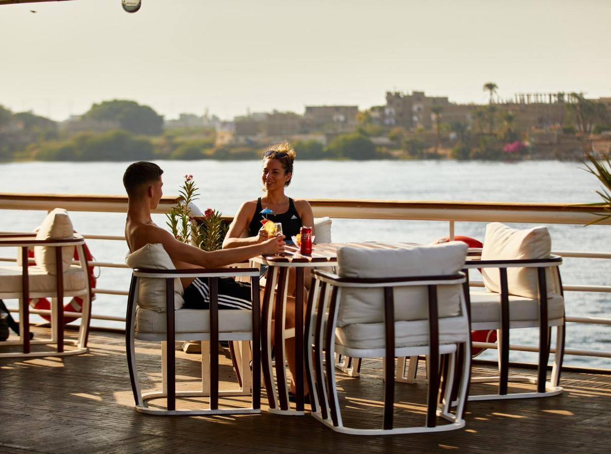 Sonesta St George Nile Cruise - Luxor To Aswan 4 Nights From Monday To Friday Exterior foto